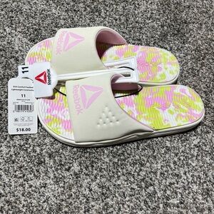 Reebok Women's  Casual Lightweight Slide Go To Slide White Green Pink 11 NWT